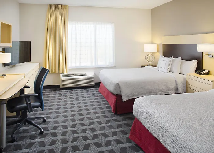Hotel Towneplace By Marriott Phoenix 3*