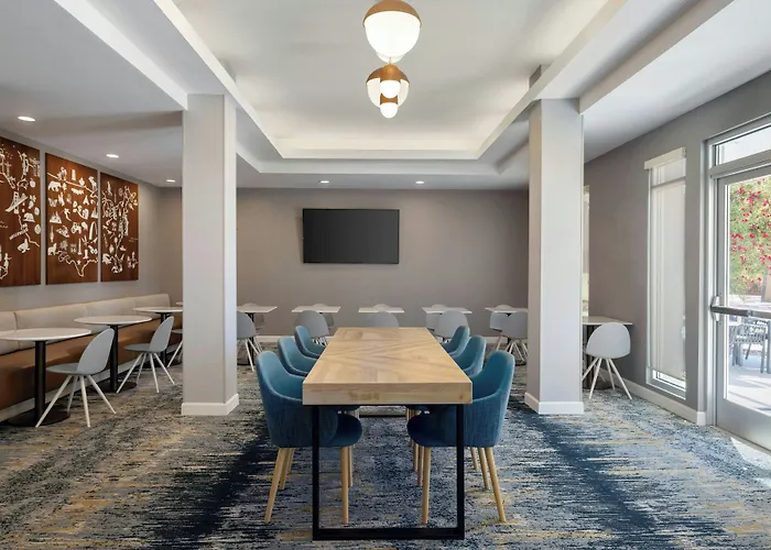 Towneplace By Marriott Phoenix Goodyear