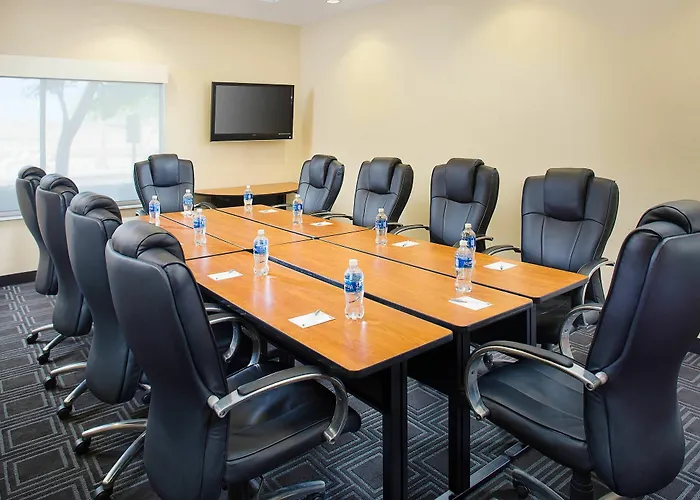 Hotel Towneplace By Marriott Phoenix 3*